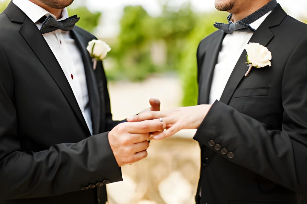 How to Get Married Online: 5 Simple Steps for Same-Sex Marriage